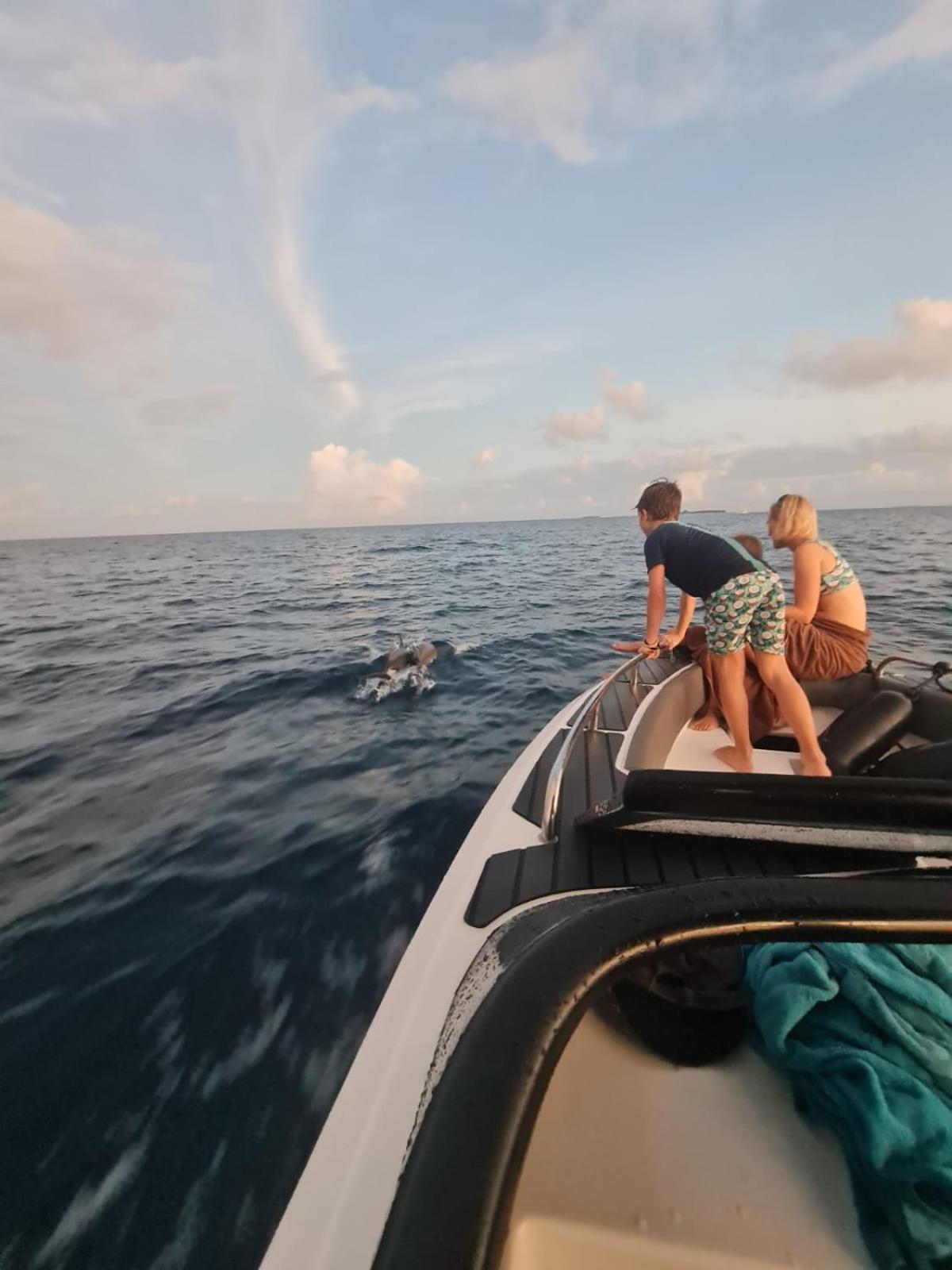 Hotel Nihaali Maldives Kudarikilu Esterno foto