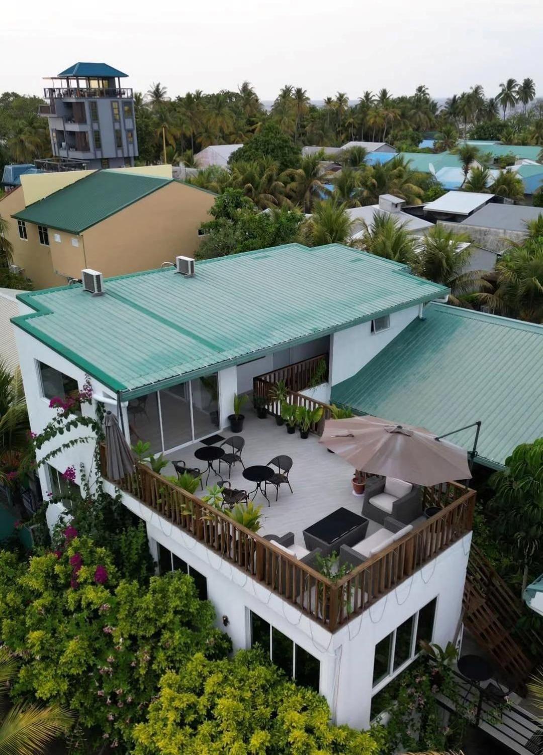 Hotel Nihaali Maldives Kudarikilu Esterno foto